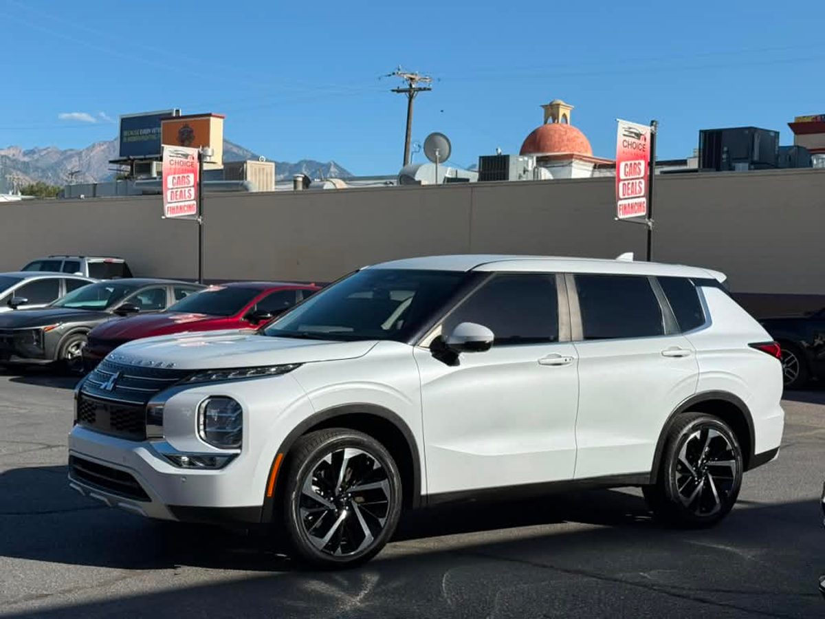 2023 Mitsubishi Outlander