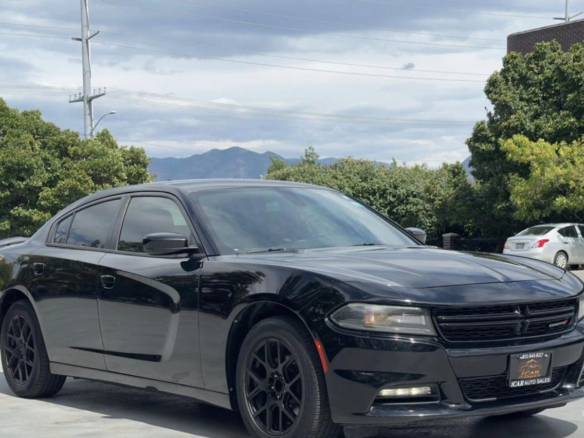 2018 DODGE CHARGER