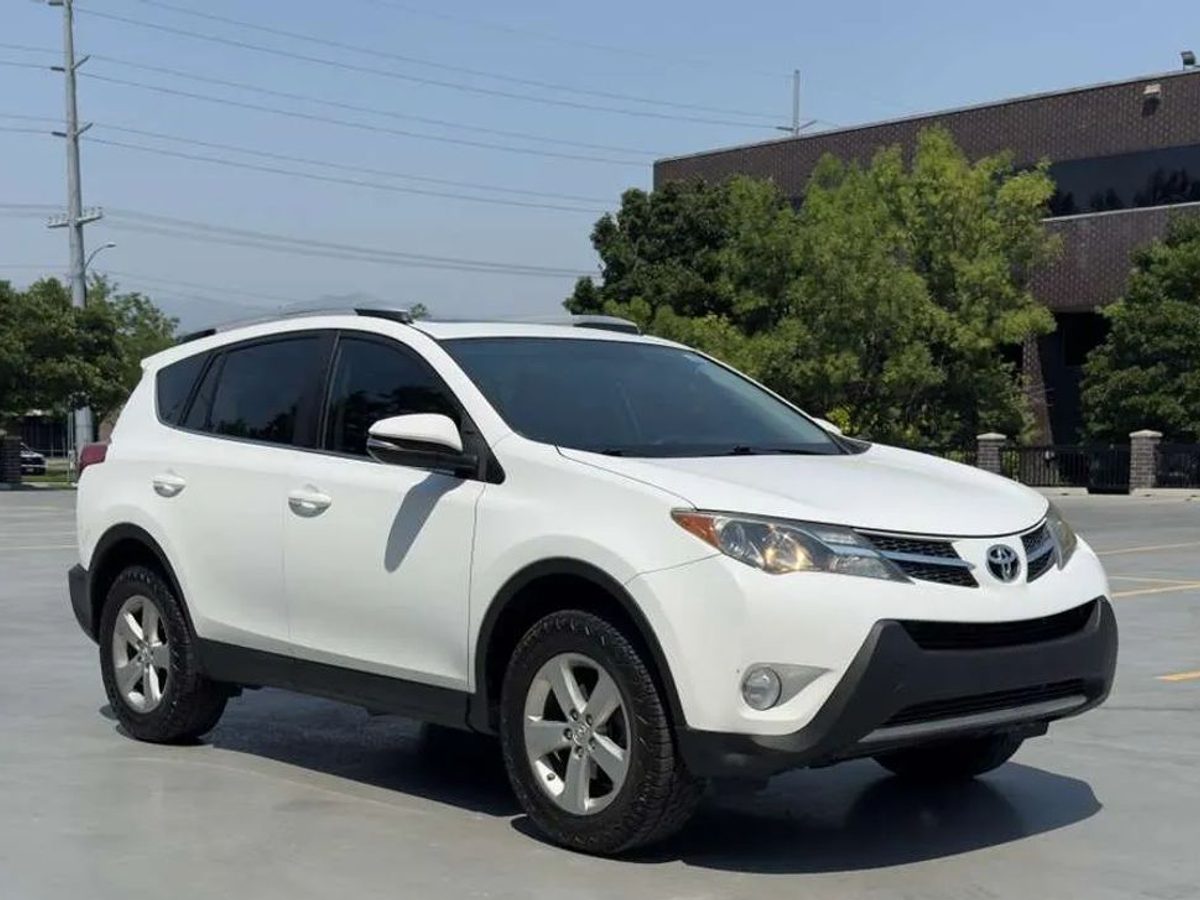 2014 TOYOTA RAV4