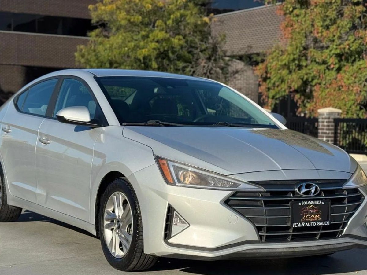 2019 HYUNDAI ELANTRA