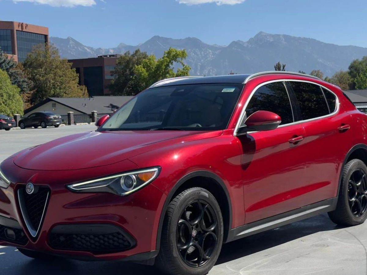 2018 ALFA ROMEO STELVIO
