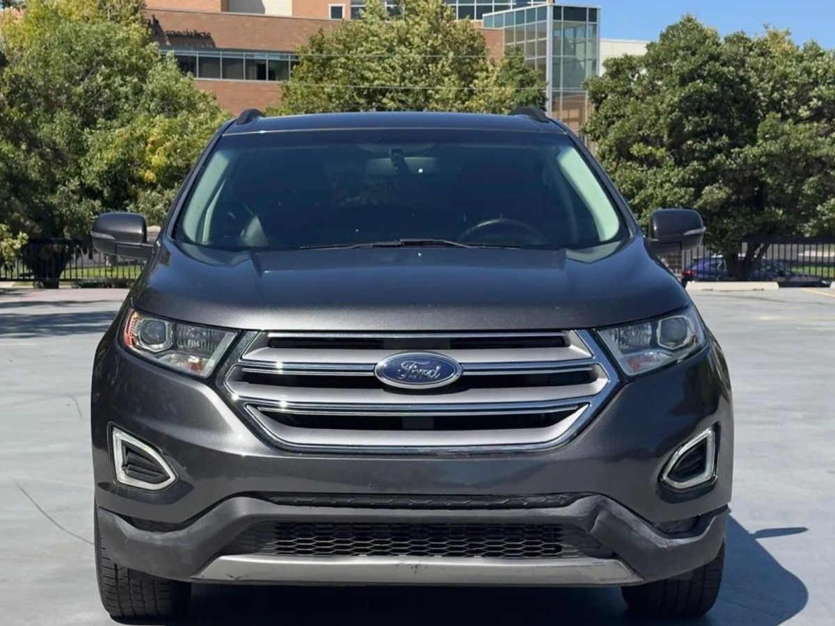 2016 Ford Edge