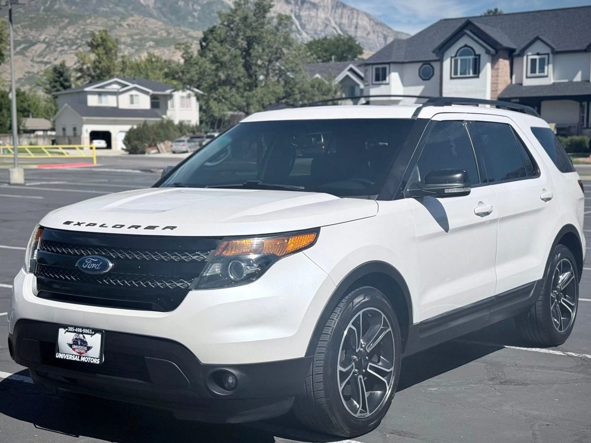 2015 Ford Explorer
