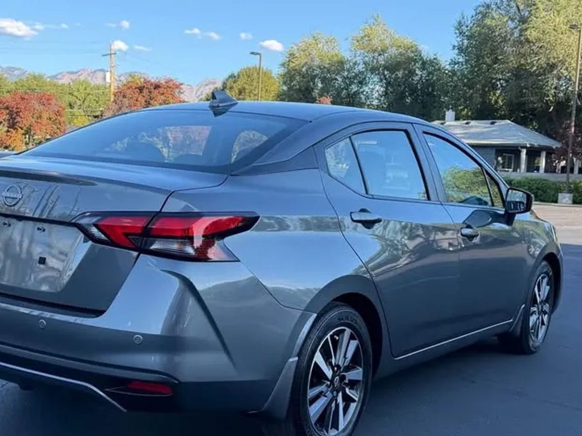 2025 NISSAN VERSA